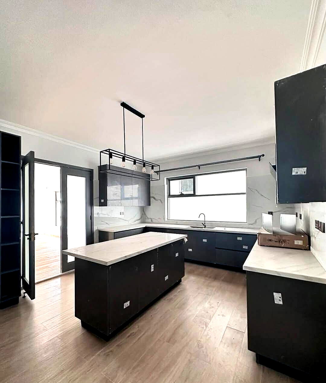 5-Ensuite Townhouse with Rooftop Terrace & Borehole - Lavington