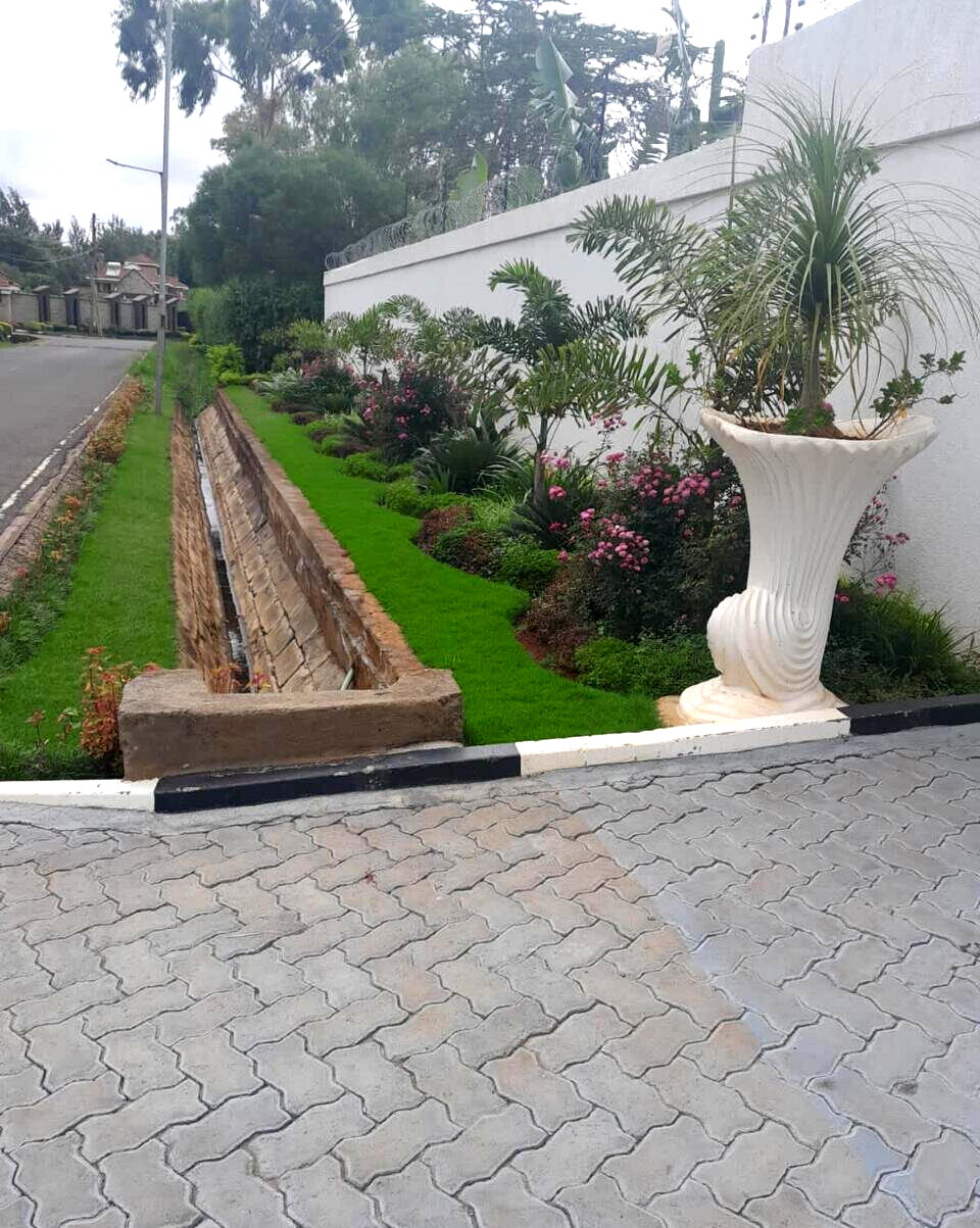 5-Ensuite Villa with Man-Made Dam & Clubhouse – Karen