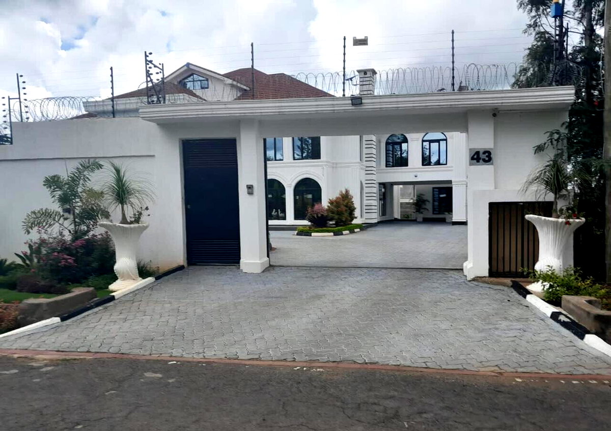 5-Ensuite Villa with Man-Made Dam & Clubhouse – Karen