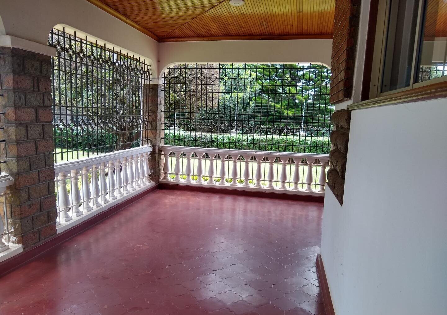 Half Acre Haven with Garden at KSh 450K