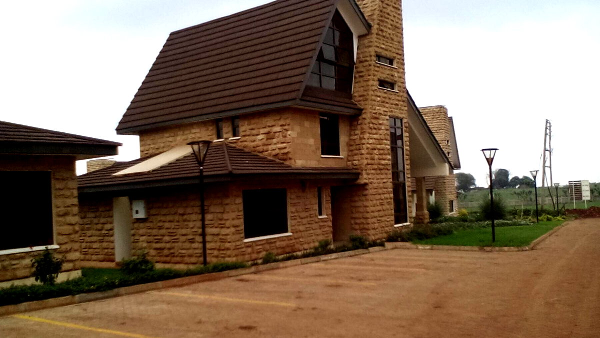 50x100 Plot in Kiambu CBD for KSh 7M