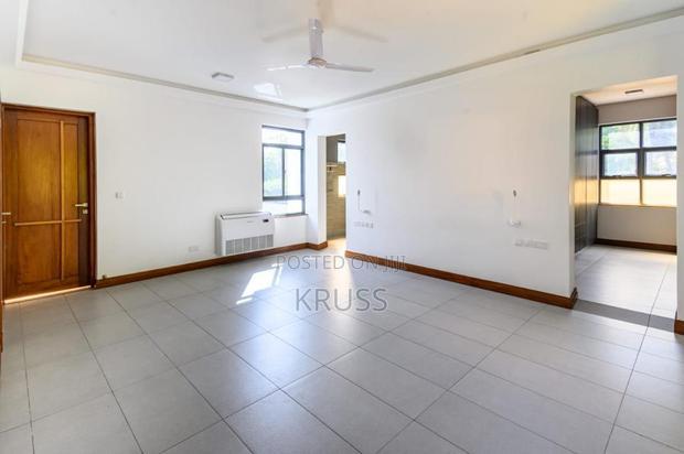 5bdrm Villa in Nyali for rent