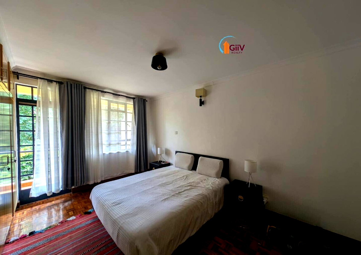 4BR Townhouse with Sunken Living & Private Garden - Loresho