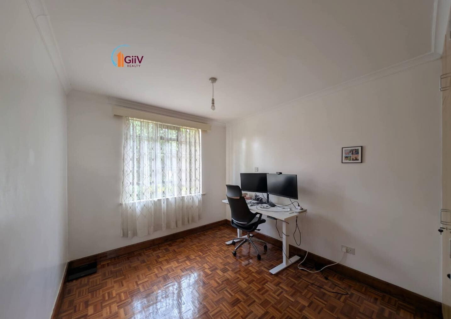 4BR Townhouse with Sunken Living & Private Garden - Loresho