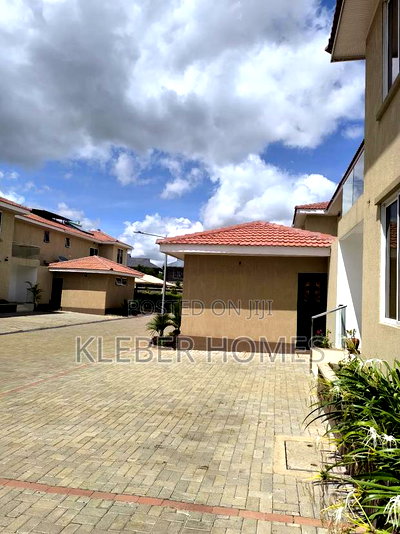 4bdrm Townhouse/Terrace in Rongai for sale - Image 1