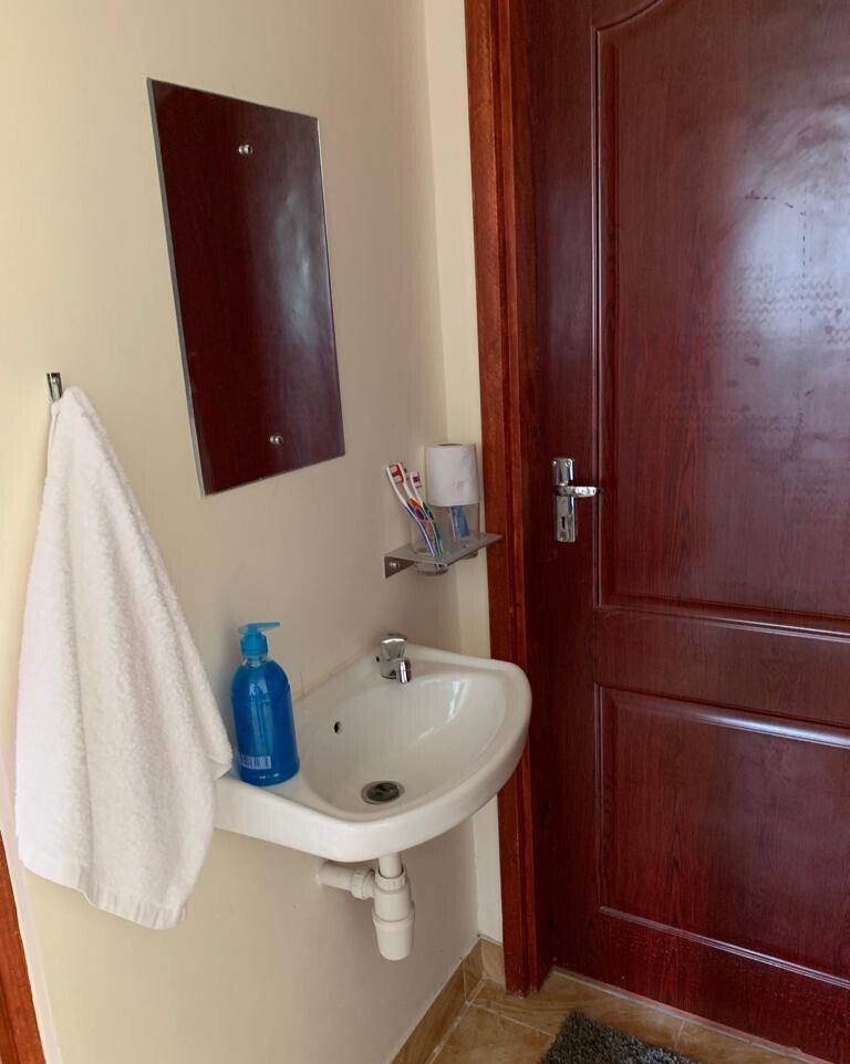 5BR Townhouse 500m from Magadi Road - Rongai