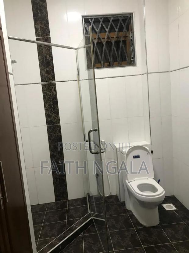 5bdrm Maisonette in Nyali for sale