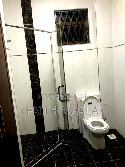 5bdrm Maisonette in Nyali for sale - Image 13