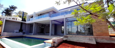 161.7 Acre Estate for Rent