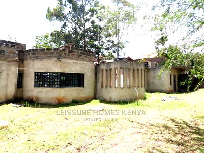 Prime Land at the Heart of Lavington - Image 12