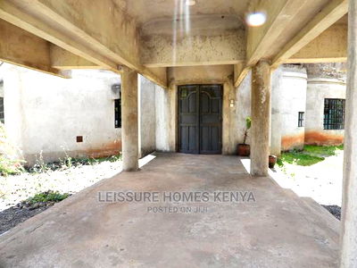 Prime Land at the Heart of Lavington - Image 3