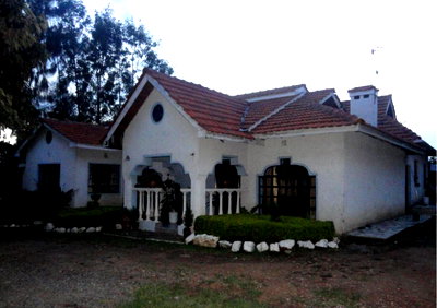 KSh 22M Commercial House with Parking