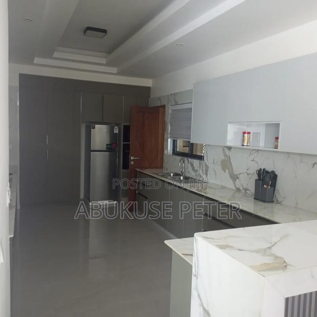 3bdrm Apartment in Nyali for sale