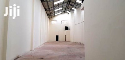 Modern Godown In Industrial Area - Image 2