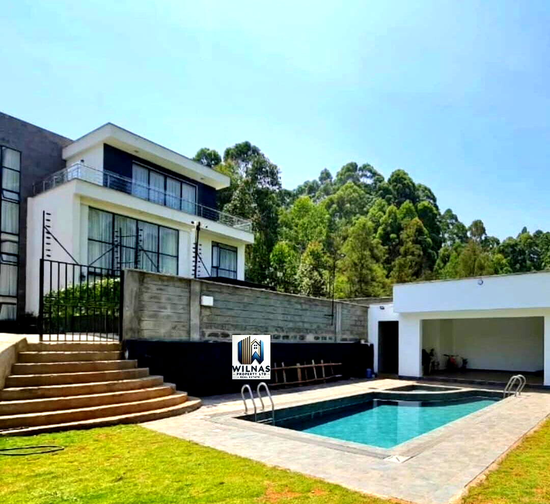 4BR Townhouse with DSQ & Pool Access - Kitisuru Near ISK