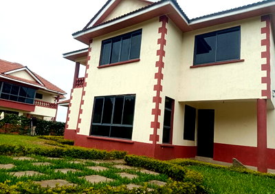 3BR Townhouse with Private Garden in Gated Community - Matasia
