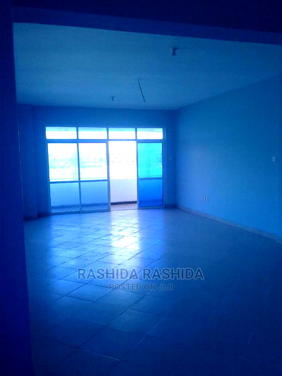 4bdrm Apartment in Tudor Creek for Sale - Image 1