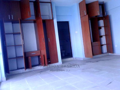 4bdrm Apartment in Tudor Creek for Sale - Image 2