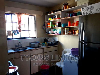 3bdrm Apartment in Nyayo Estate for sale - Image 4