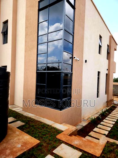 4bdrm Maisonette in Mugutha Estate, Ruiru for sale - Image 18