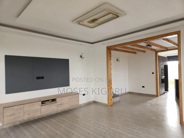 4bdrm Maisonette in Mugutha Estate, Ruiru for sale