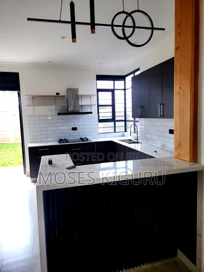 4bdrm Maisonette in Mugutha Estate, Ruiru for sale - Image 8