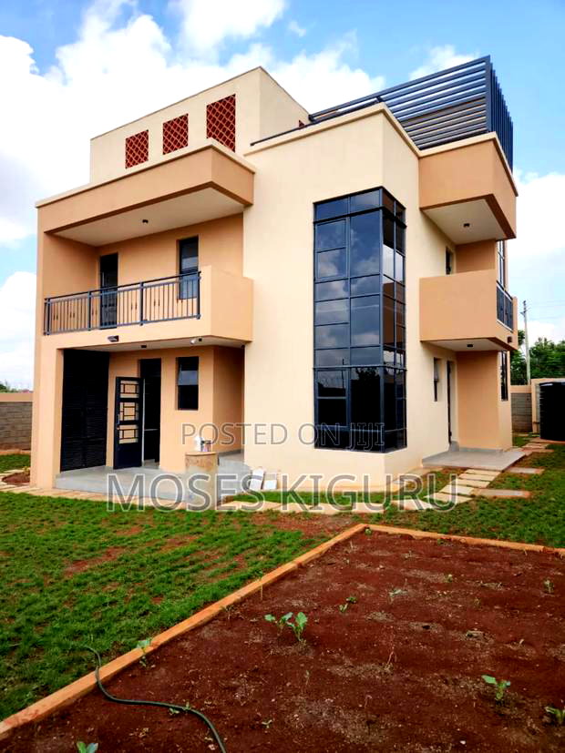 4bdrm Maisonette in Mugutha Estate, Ruiru for sale