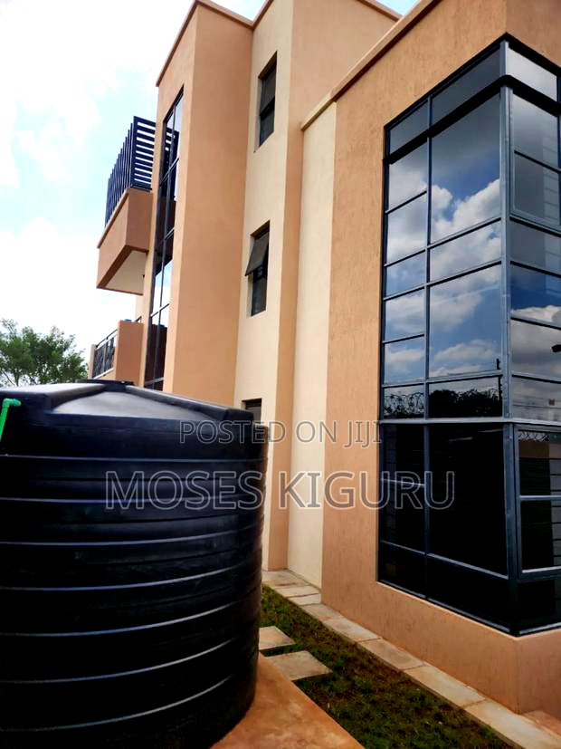 4bdrm Maisonette in Mugutha Estate, Ruiru for sale
