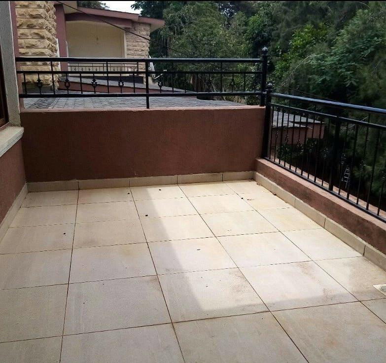 5BR House with Garden at KSh 300K