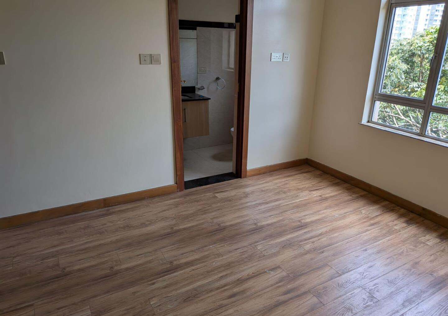 3BR Unfurnished Canvas in Upperhill – KSh 25M