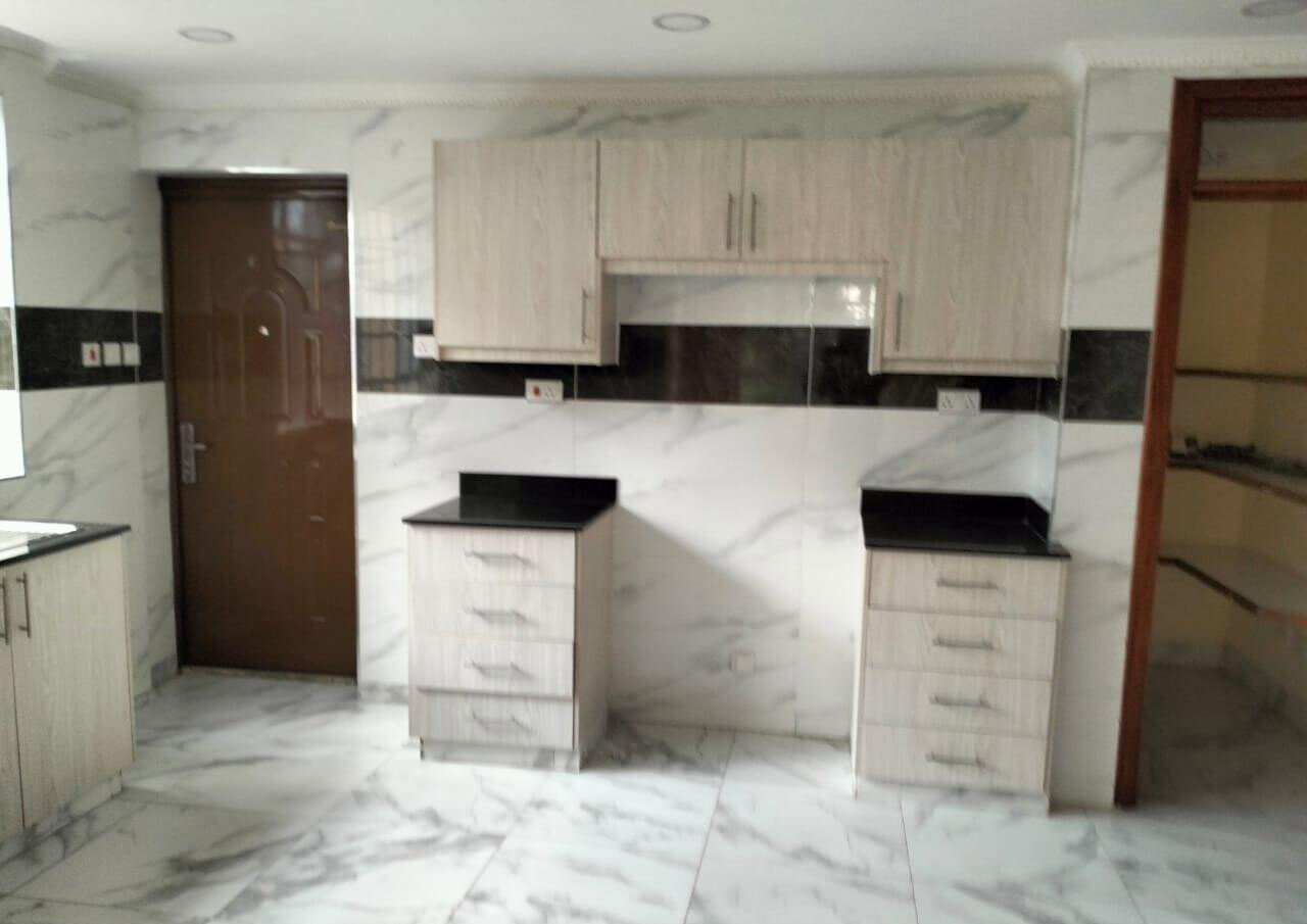5-Ensuite Townhouse with Borehole & Backup Generator - Lavington