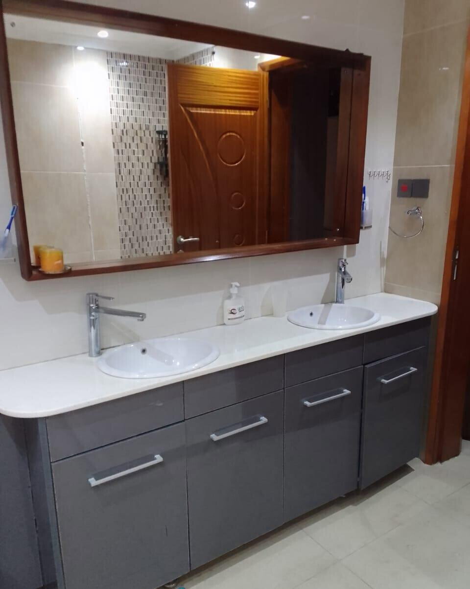 6-Ensuite Townhouse with Ground-Floor Master – Karen