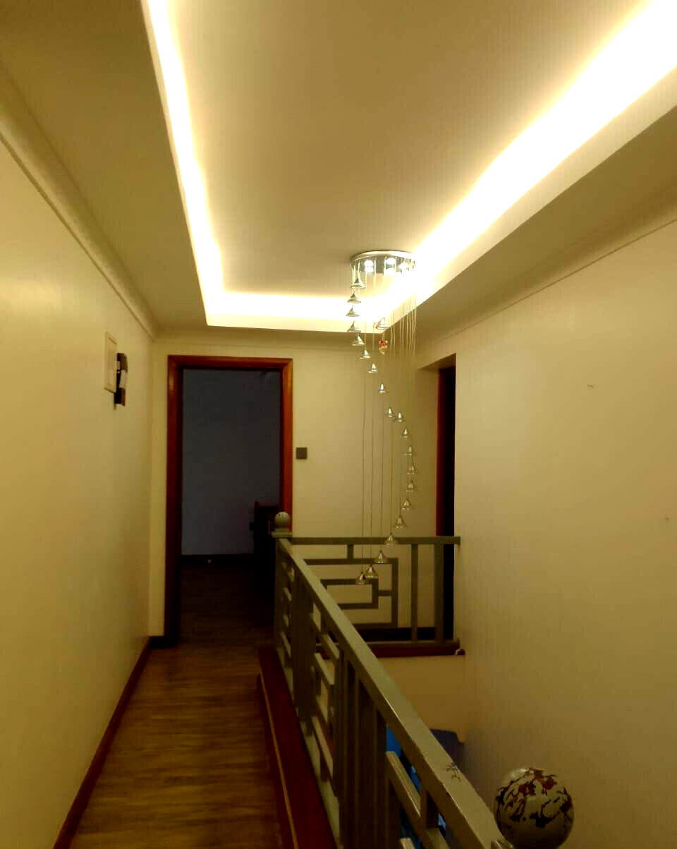 6-Ensuite Townhouse with Ground-Floor Master – Karen
