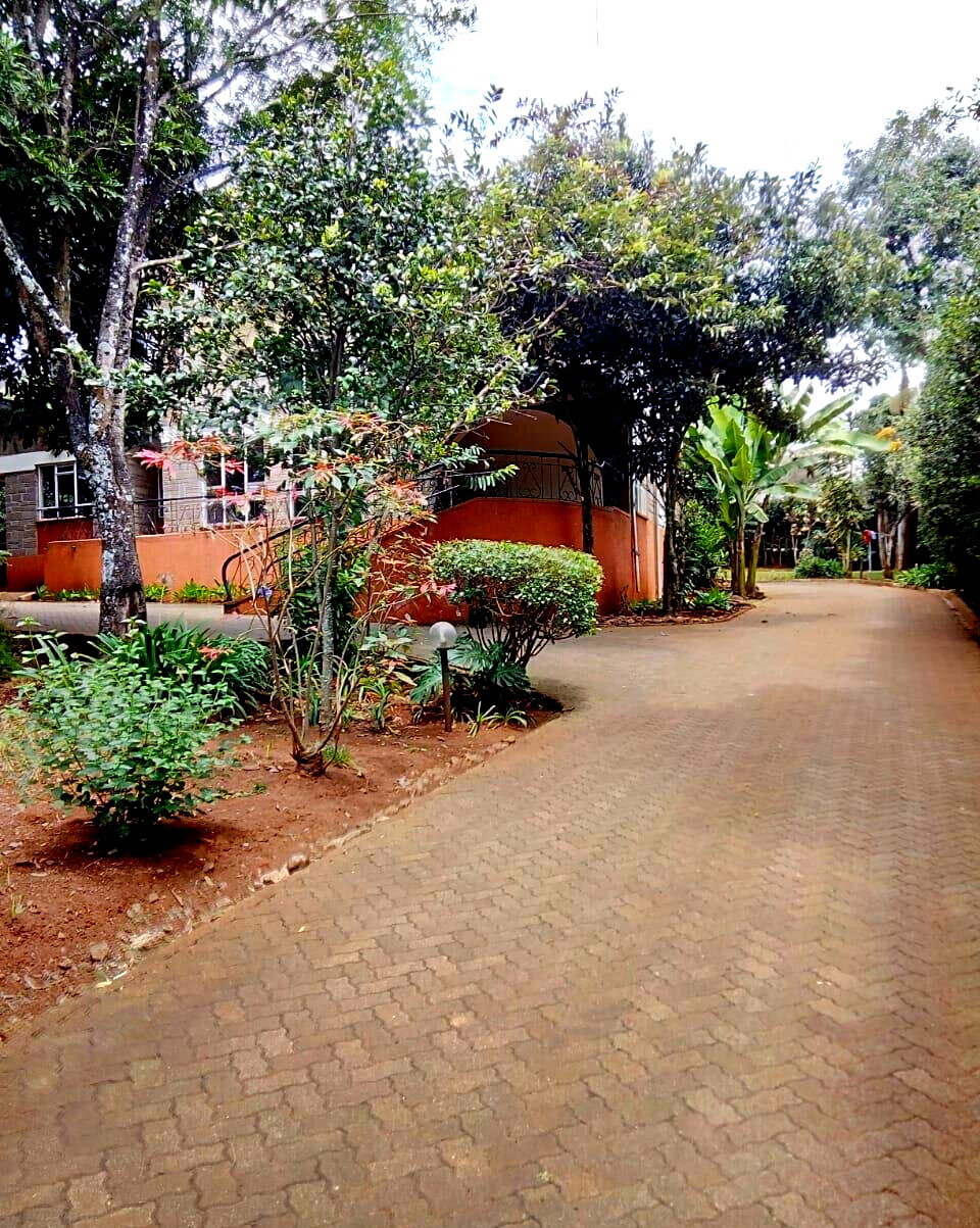 5BR Double-Storey Home on Half-Acre Garden - Loresho