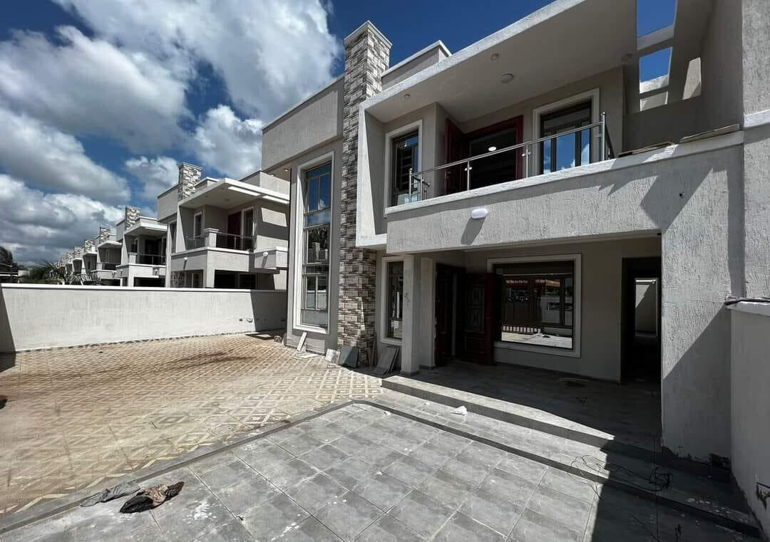 4BR All-Ensuite Townhouse with Staff Quarters - Ruiru