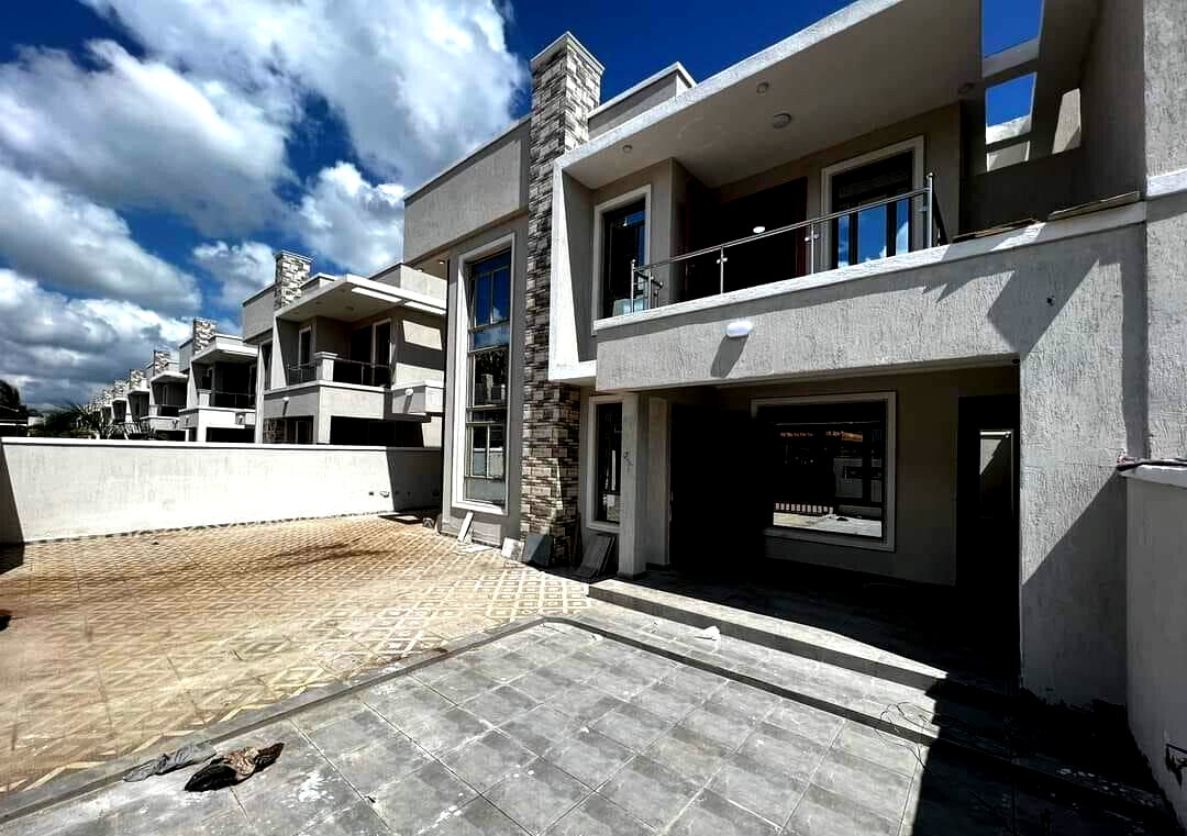 4BR All-Ensuite Townhouse with Staff Quarters - Ruiru