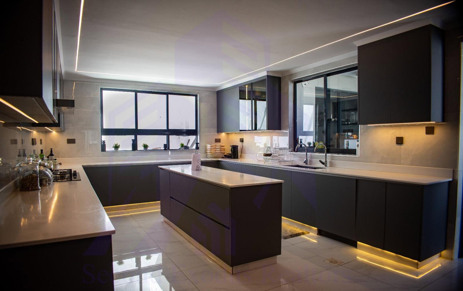 4BR Villa with Breathtaking Views & Ready Title - Kerarapon