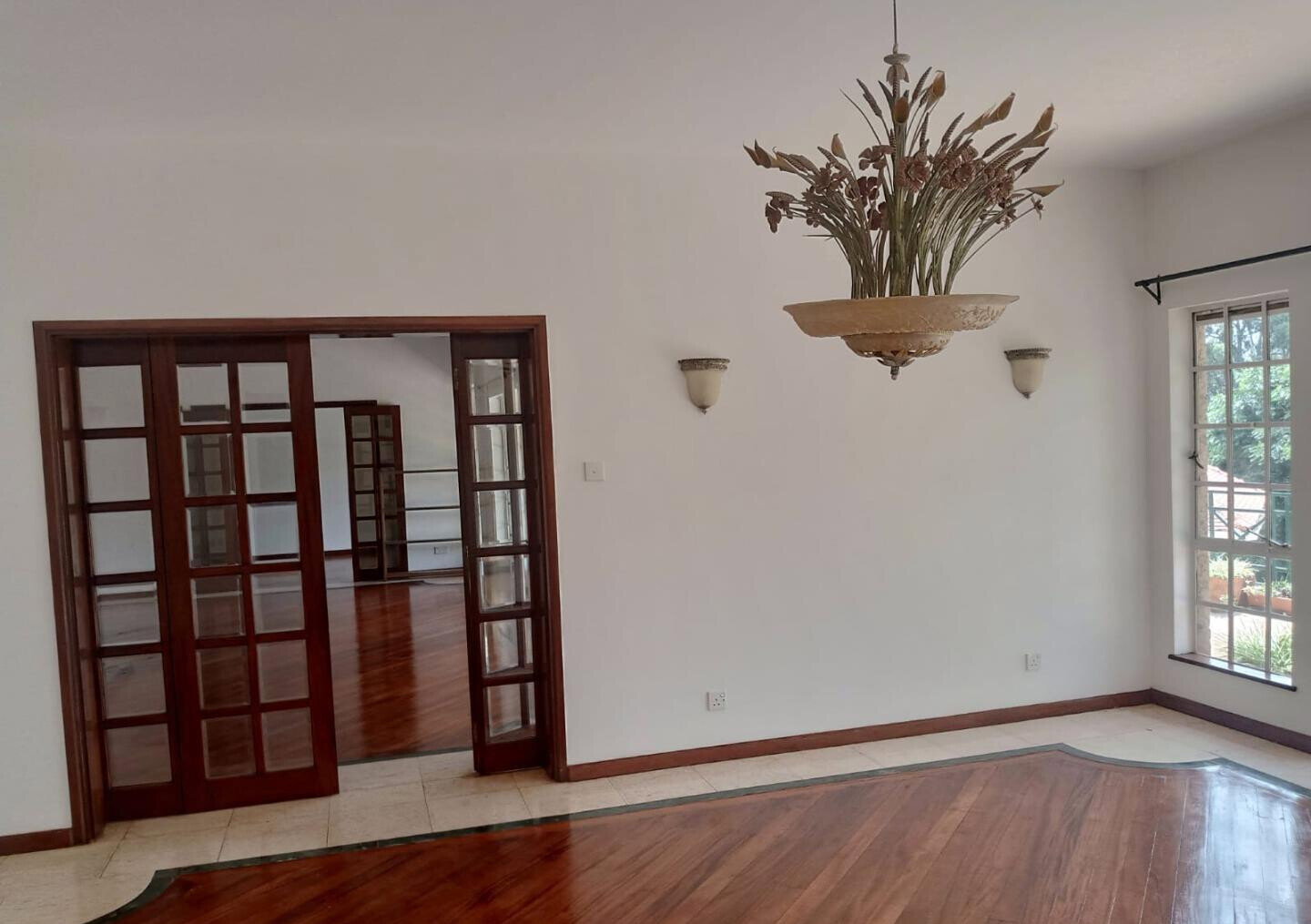0.15 Acre 5BR Haven with Garden