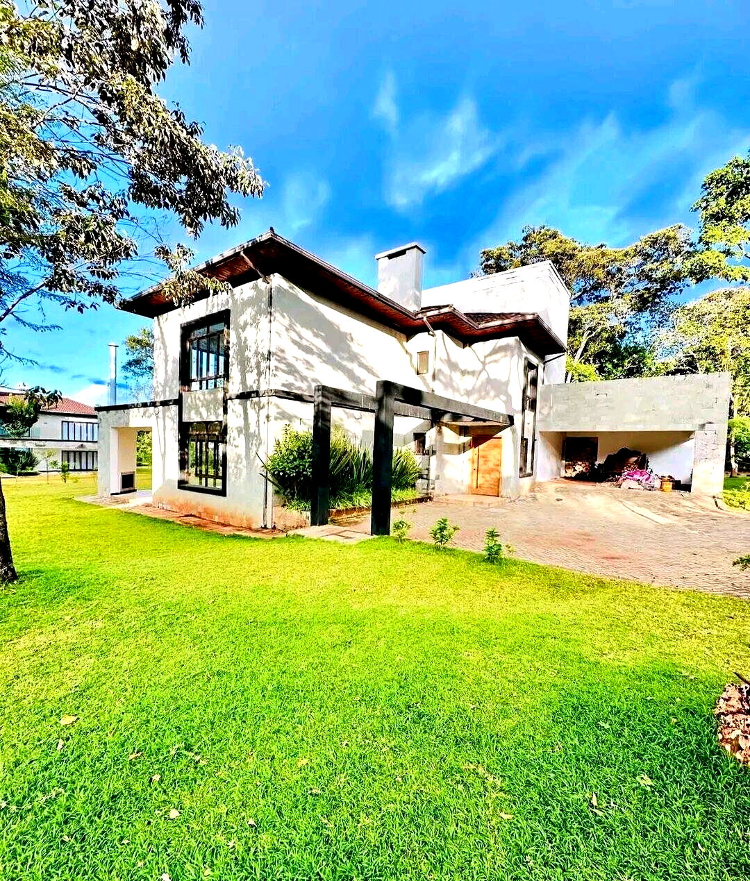 5-Ensuite Townhouse with Forest Views & DSQ – Karen Ololua