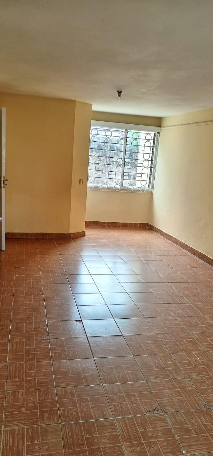 4BR Maisonette with DSQ & Private Garden - Donholm Greenfields