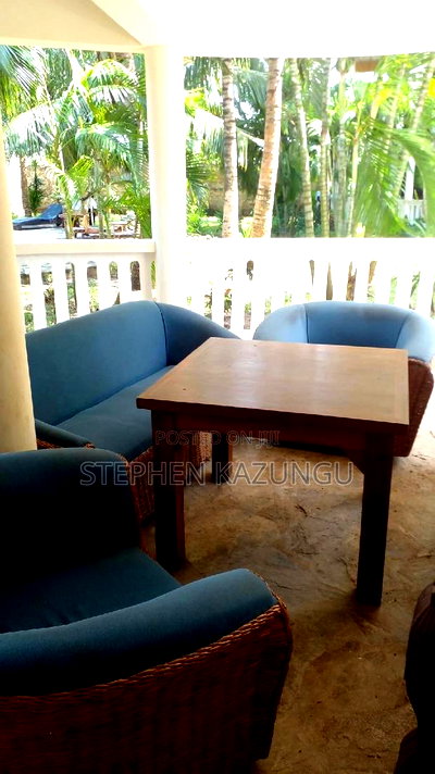 Furnished 2bdrm House in Golf &amp; Living, Ukunda for rent - Image 5