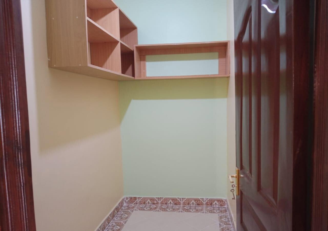 4BR Maisonette with Ready Title - Donholm