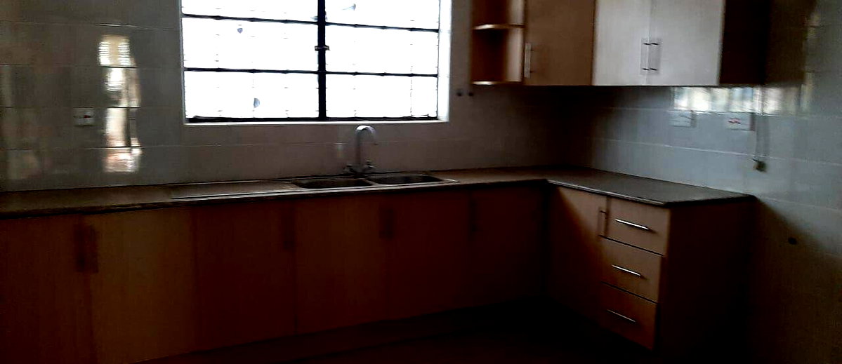 4-Ensuite Townhouse with TV Room & Pantry - Lower Kabete