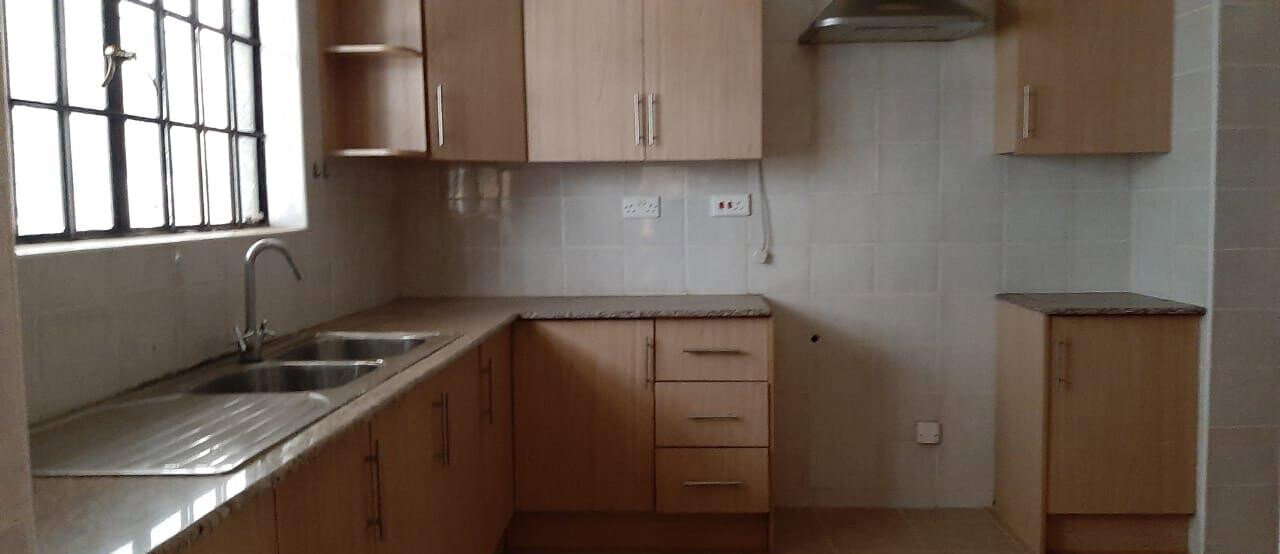 4-Ensuite Townhouse with TV Room & Pantry - Lower Kabete