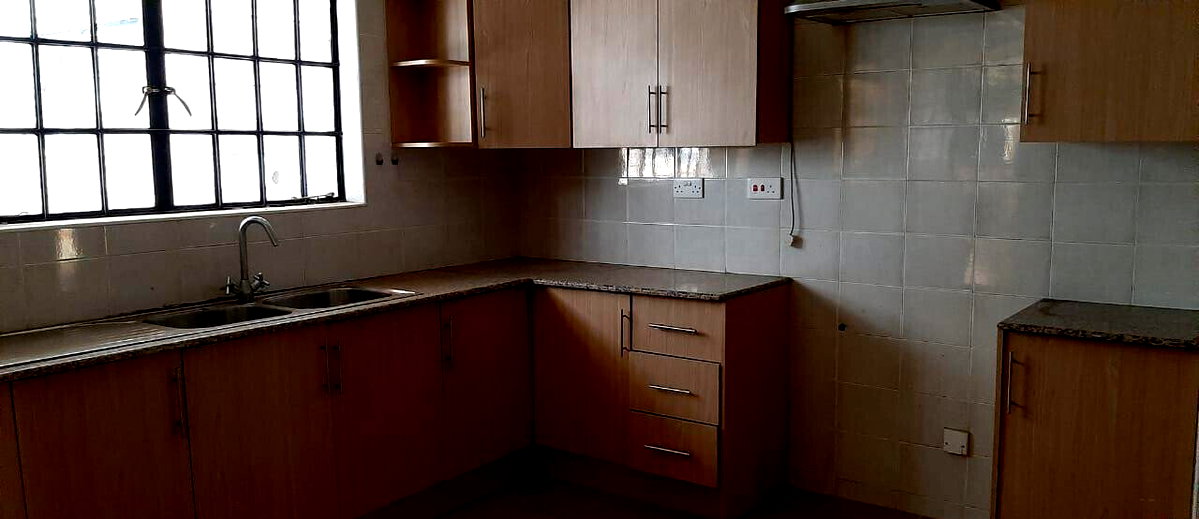 4-Ensuite Townhouse with TV Room & Pantry - Lower Kabete