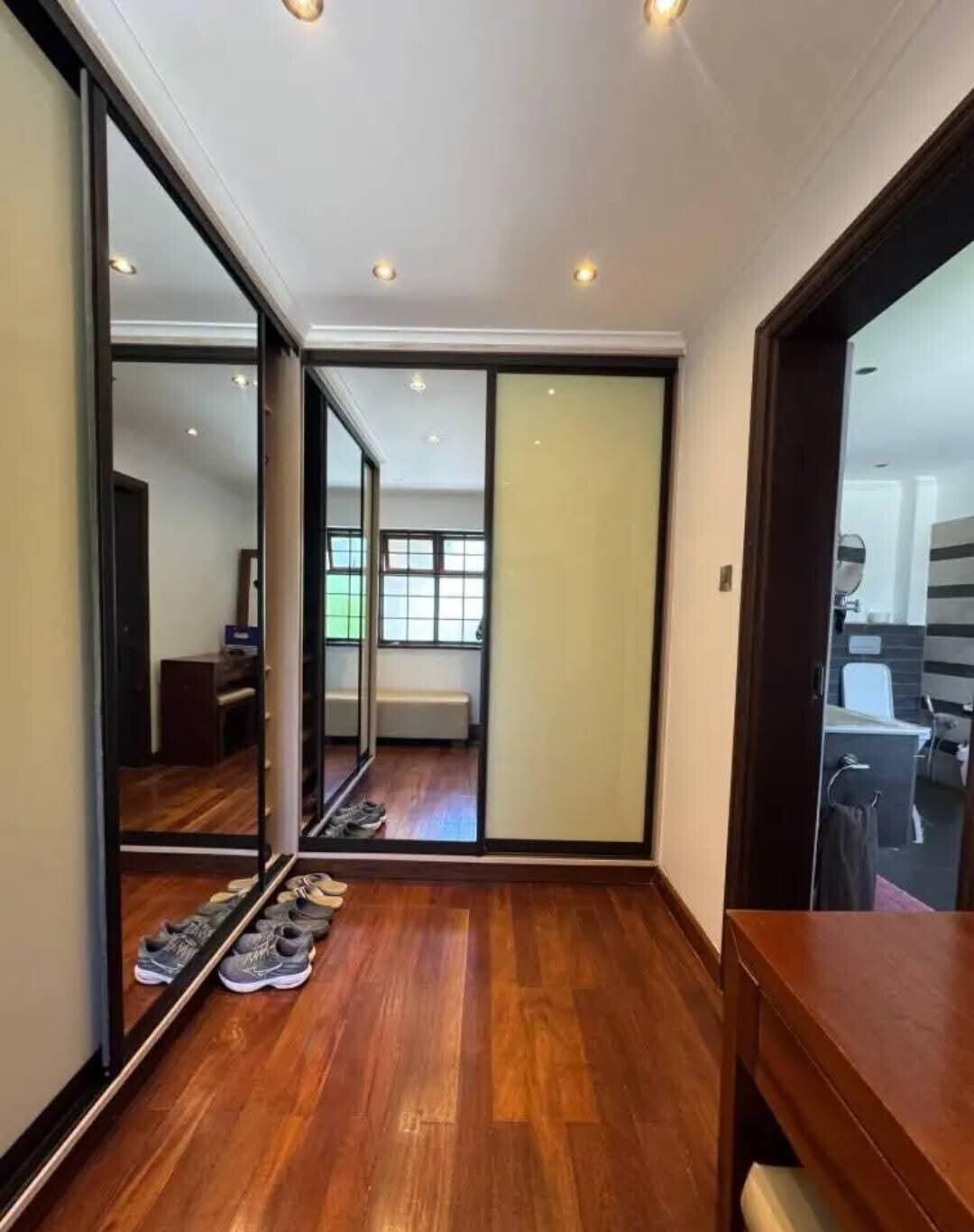 UN-Approved 5BR All-Ensuite Villa with Pool Access - Runda