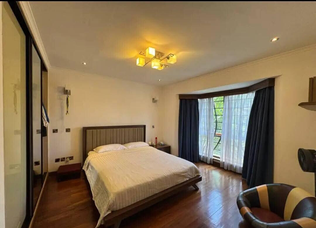 UN-Approved 5BR All-Ensuite Villa with Pool Access - Runda