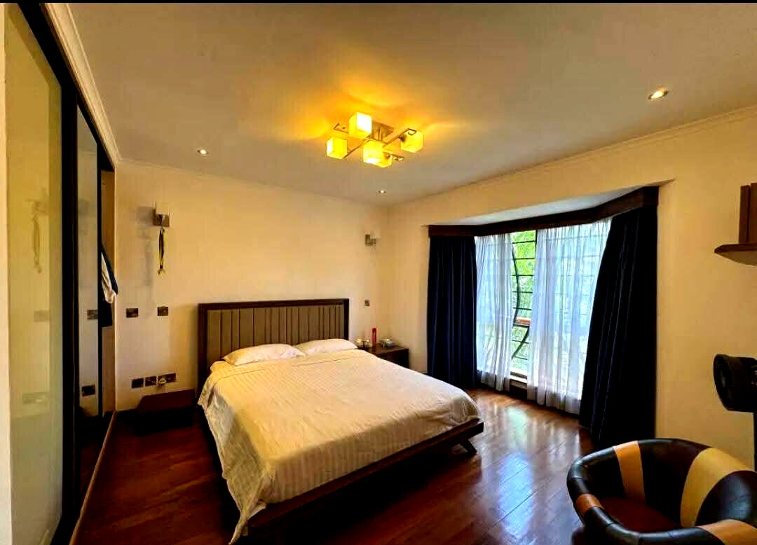 UN-Approved 5BR All-Ensuite Villa with Pool Access - Runda