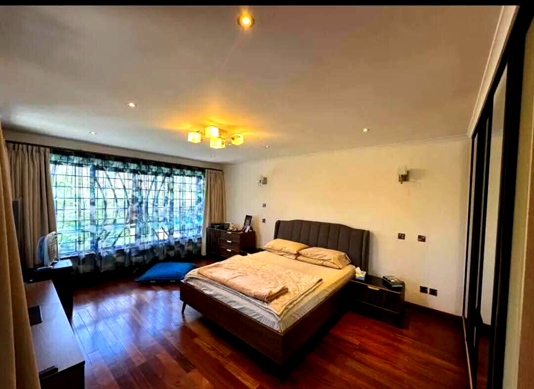 UN-Approved 5BR All-Ensuite Villa with Pool Access - Runda