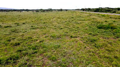 Prime 1 Acre Ewuaso Touching Tarmac at 3m - Image 4